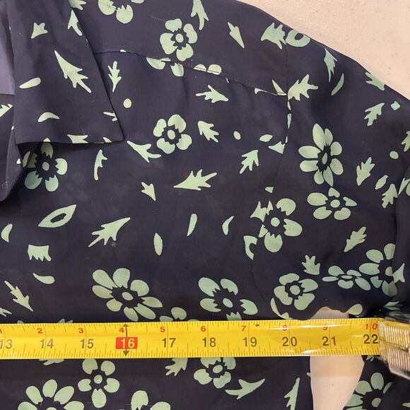 Vintage Y2K 100% Silk Semi Sheer button down office career Women’s Blouse Large - Picture 7 of 10